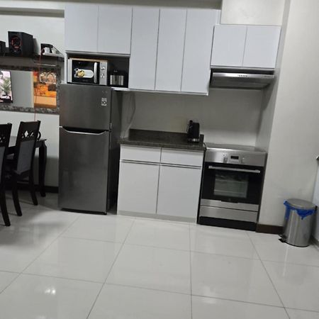 Brio Towers Condominuim Mandaluyong Extérieur photo